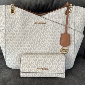 Michael Kors Jet Set Large Logo Shoulder Bag and Wallet